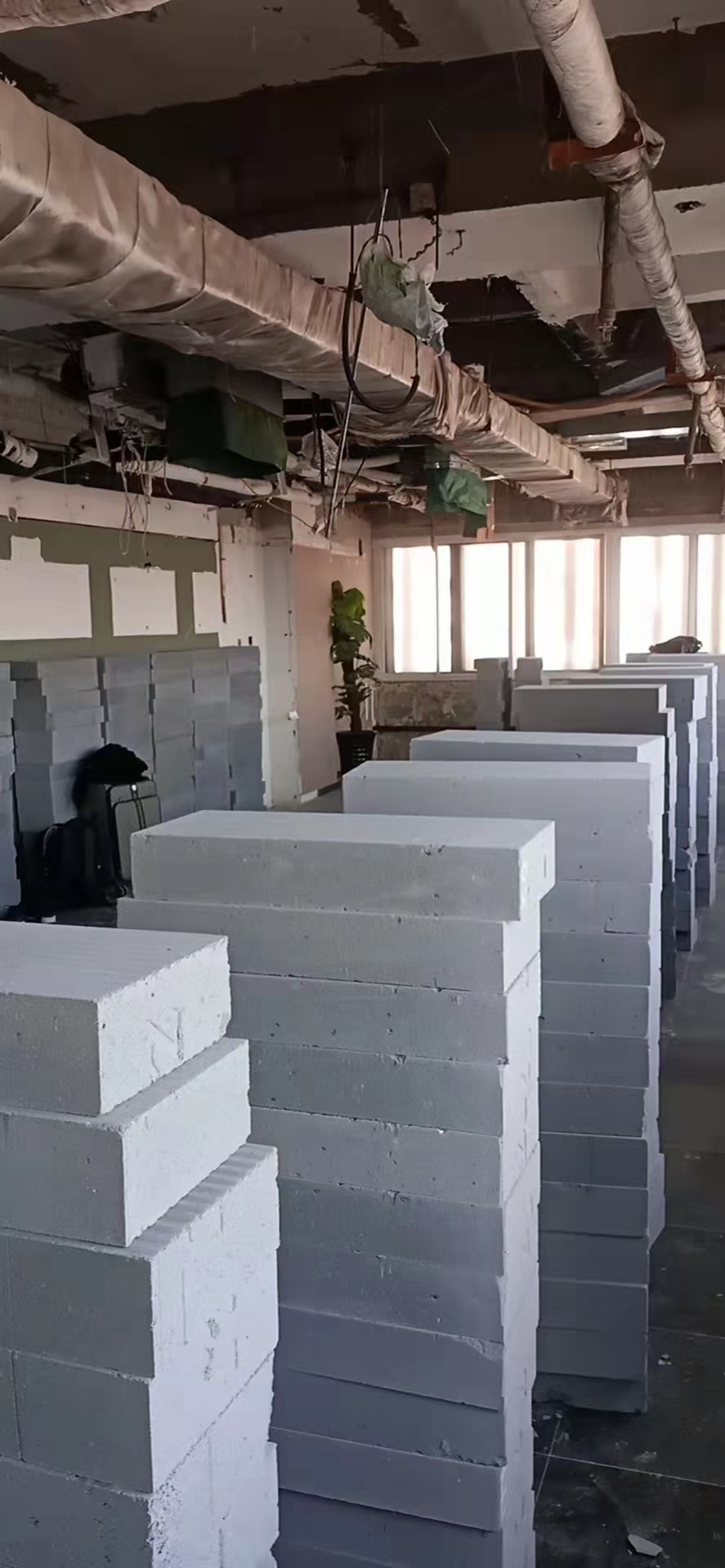 轻质砖隔墙墙面参考